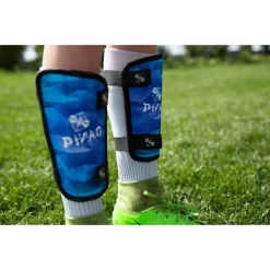 PiNAO Sport Voetbal Scheenbeschermers -Kinderen Buitenspeelgoed pinao sport voetbal scheenbeschermers a303435 1